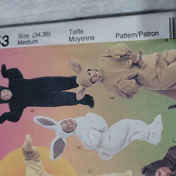 McCall's Costumes 5 Costumes - Picture 3 of 7